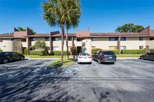 735 S Village Dr N, Saint Petersburg, FL 33716 - Photo 1