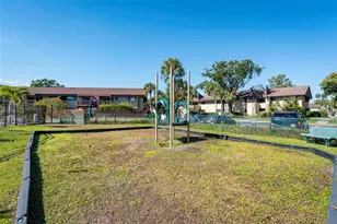 735 S Village Dr N, Saint Petersburg, FL 33716 - Photo 36