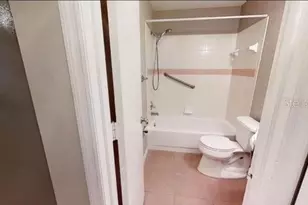 957 SE Mayo Dr, Crystal River, FL 34429 - Photo 6