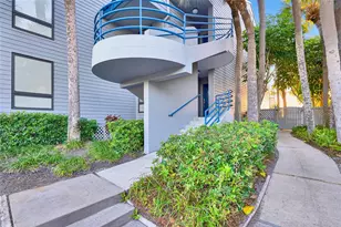 910 Pinellas Bayway S, Tierra Verde, FL 33715 - Photo 4