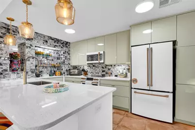 910 Pinellas Bayway S #107, Tierra Verde, FL 33715 - Photo 12