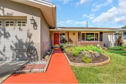 1773 63rd Avenue S, Saint Petersburg, FL 33712 - Photo 4