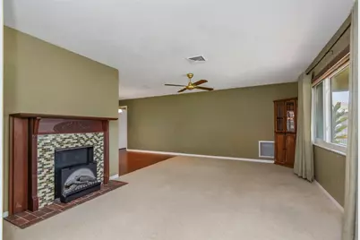 1773 63rd Avenue S, Saint Petersburg, FL 33712 - Photo 6