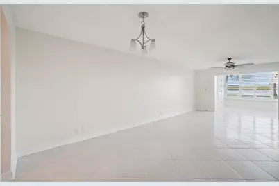 1847 Shore Drive S #117, South Pasadena, FL 33707 - Photo 8