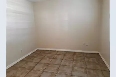122 N Kings Avenue #101, Brandon, FL 33510 - Photo 22