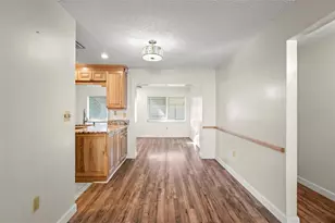 9306 42nd St N, Pinellas Park, FL 33782 - Photo 10