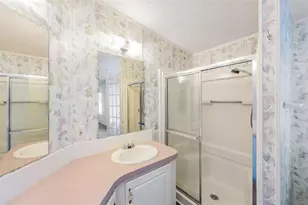37422 Neukom Ave, Zephyrhills, FL 33541 - Photo 20