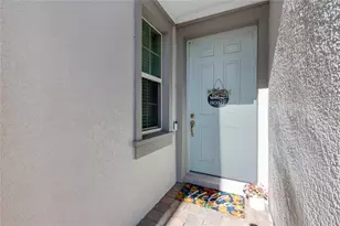 2420 Foggy Creek Cir, Clearwater, FL 33764 - Photo 8