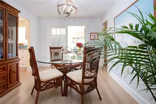2016 E View Dr, Sun City Center, FL 33573 - Photo 16