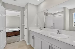 7860 Peace Lily Ave, Wesley Chapel, FL 33545 - Photo 32