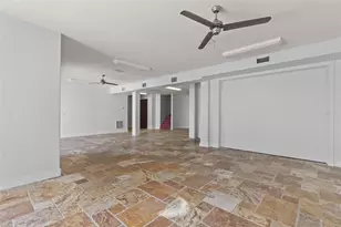 4107 Causeway Vista Dr, Tampa, FL 33615 - Photo 64