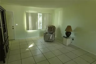 18651 Ayrshire Cir, Port Charlotte, FL 33948 - Photo 2