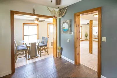 1725 Bradshaw Lane N, Saint Petersburg, FL 33710 - Photo 14