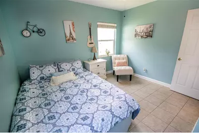 1725 Bradshaw Lane N, Saint Petersburg, FL 33710 - Photo 24