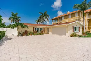 11240 7th St E, Treasure Island, FL 33706 - Photo 64