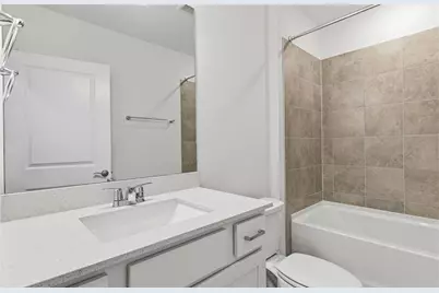 36877 Rio Grande Drive, Zephyrhills, FL 33540 - Photo 8