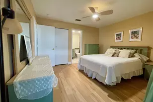 400 Glennes Ln, Dunedin, FL 34698 - Photo 10