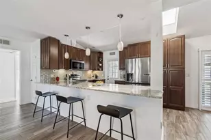 1787 Santa Barbara Dr, Dunedin, FL 34698 - Photo 10