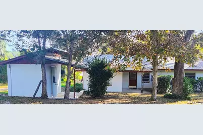 17466 Lake Iola Road, Dade City, FL 33523 - Photo 2