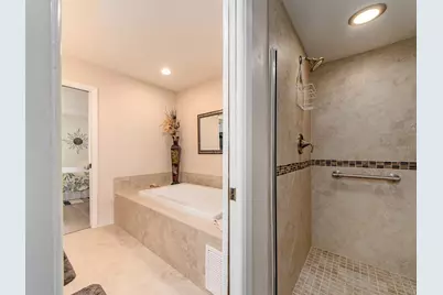 2900 Gulf Boulevard #307, Belleair Beach, FL 33786 - Photo 24