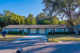 1185 Granada St, Clearwater, FL 33755 - Photo 8