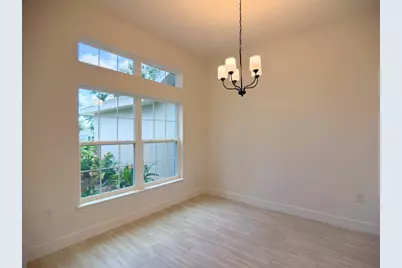 37094 Hidden View Circle, Dade City, FL 33523 - Photo 8