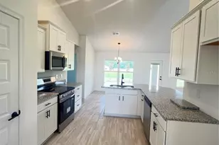 37094 Hidden Vw Cir, Dade City, FL 33523 - Photo 16