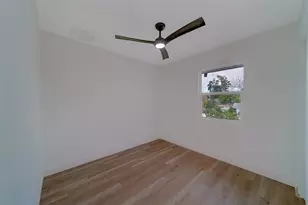 1829 27th Ave N, Saint Petersburg, FL 33713 - Photo 24