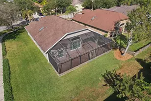10211 Oasis Palm Dr, Tampa, FL 33615 - Photo 32