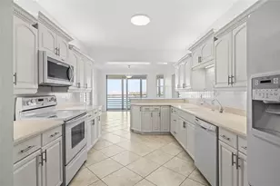 7932 Sailboat Key Blvd S, South Pasadena, FL 33707 - Photo 18