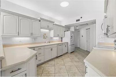 7932 Sailboat Key Boulevard S #804, South Pasadena, FL 33707 - Photo 16