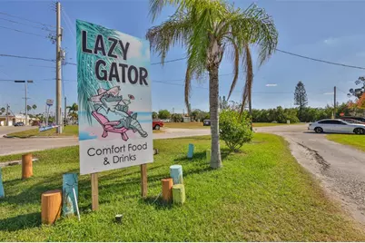 102 W Shell Point Road, Ruskin, FL 33570 - Photo 4