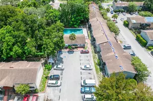 12401 Hibiscus Oak Pl, Tampa, FL 33612 - Photo 18