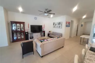 7238 Steer Blade Dr, Zephyrhills, FL 33541 - Photo 2