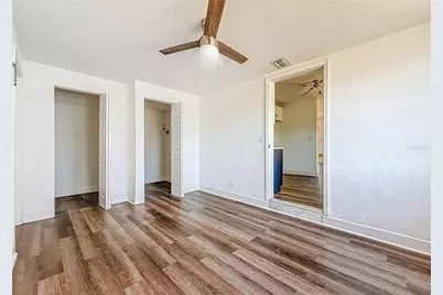 2100 28th Avenue N, Saint Petersburg, FL 33713 - Photo 16