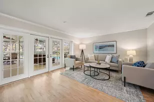 3160 Masters Dr, Clearwater, FL 33761 - Photo 2