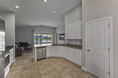 34014 Astoria Circle, Wesley Chapel, FL 33545 - Photo 16