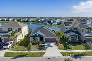 34014 Astoria Cir, Wesley Chapel, FL 33545 - Photo 6