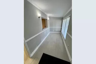 203 Ridgewood Avenue, Brandon, FL 33510 - Photo 4