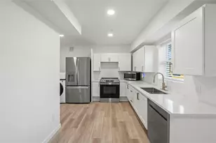 3103 16th St N, Saint Petersburg, FL 33704 - Photo 36