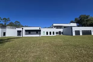 2518 Sunset Ln, Lutz, FL 33559 - Photo 2