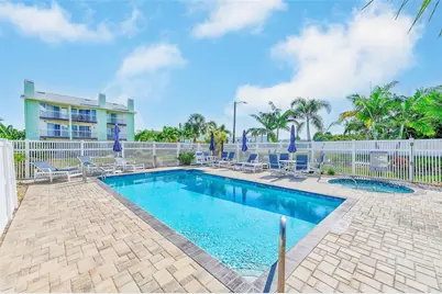 205 Marcdale Boulevard, Indian Rocks Beach, FL 33785 - Photo 36