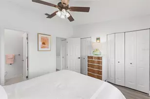 343 Madeira Cir, Saint Petersburg, FL 33715 - Photo 26