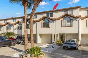 343 Madeira Cir, Saint Petersburg, FL 33715 - Photo 2