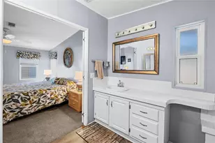 36825 Kiowa Ave, Zephyrhills, FL 33542 - Photo 22