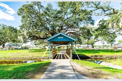 36825 Kiowa Avenue, Zephyrhills, FL 33542 - Photo 58