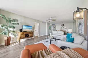 17580 Gulf Blvd, Redington Shores, FL 33708 - Photo 6