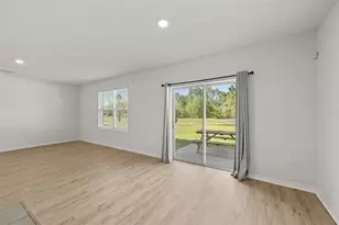 35533 Stella Vast Dr, Zephyrhills, FL 33541 - Photo 10
