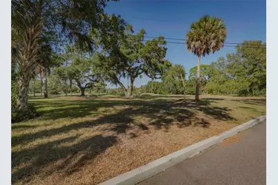 1420 Alhambra Way S, Saint Petersburg, FL 33705 - Photo 44