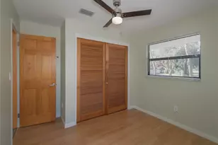 1420 Alhambra Way S, Saint Petersburg, FL 33705 - Photo 30